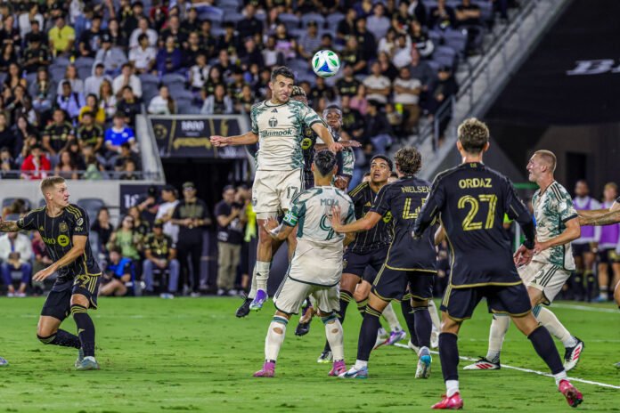 Cristhian Paredes Jumps high to give Portland the win