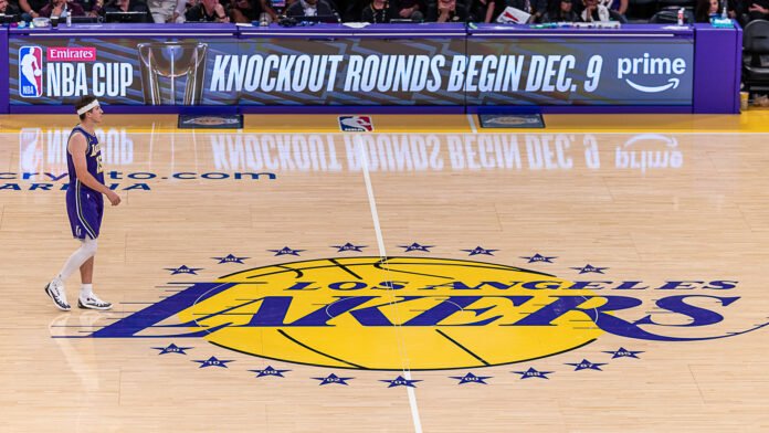 LA Lakers Guard Austin Reaves vs Dallas Mavericks at Crypto Arena in Los Angeles California. Photo Credit: BZFilms Sports Marketing Agency - Bruno De Witt Zanotto