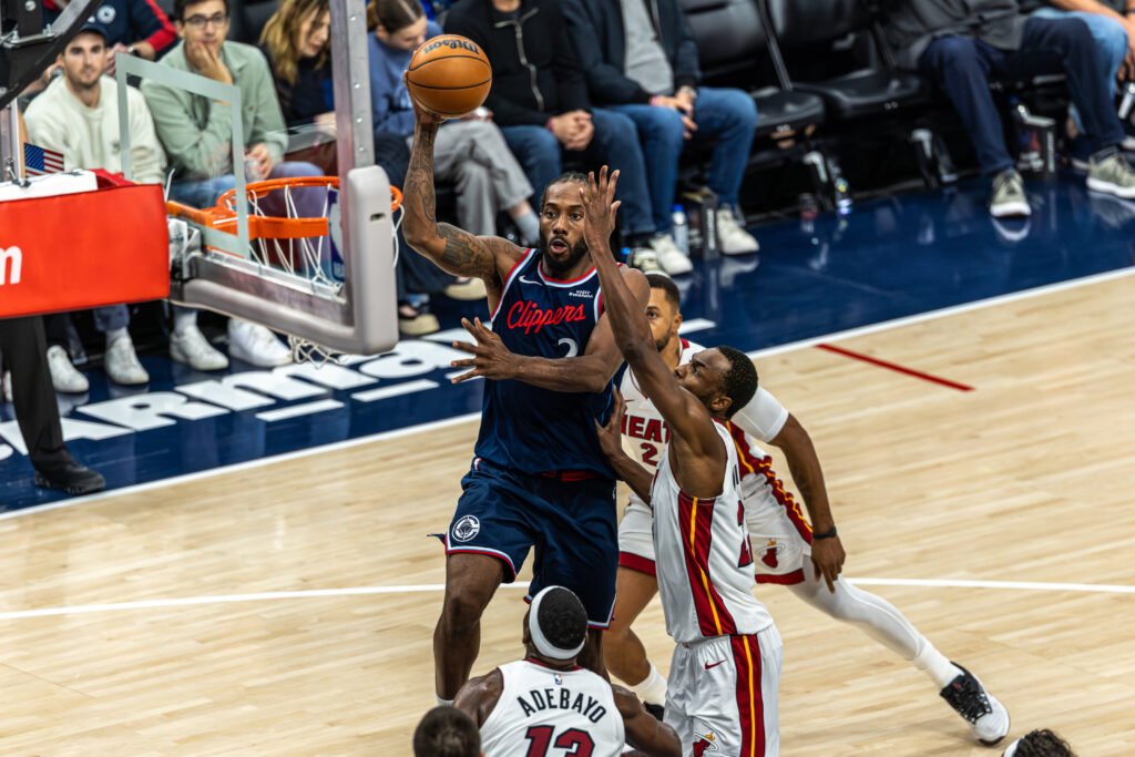 Kawhi Leonard 2 Los Angeles Clippers takes a jump shot vs Miami Heat at Intuit Dome on November 3rd 2025. Photo Credit: BZFilms Sports Marketing Agency - Bruno De Witt Zanotto