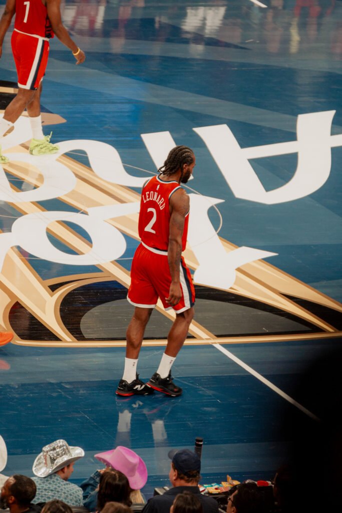 Kawhi Leonardin the of New Orleans VS LA Clippers Photo By : Erik Lira 2cent.jpg