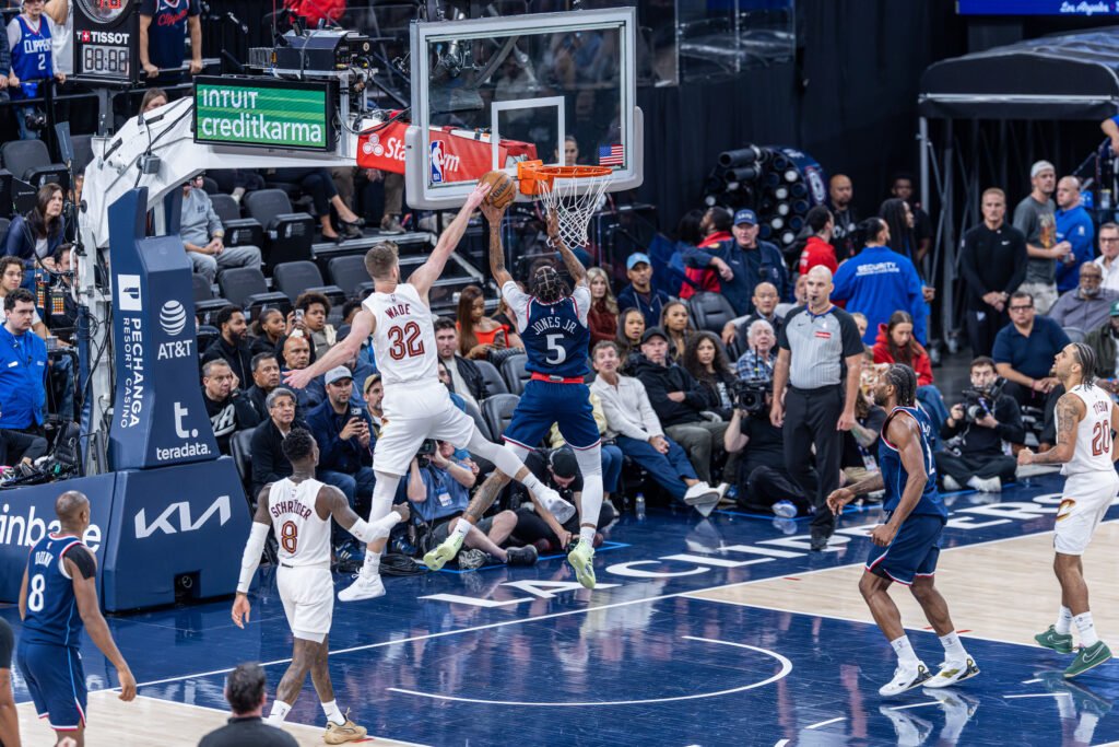 Los Angeles Clippers Derrick Jones Jr. goes for a layup on an NBA game vs Cleveland Cavaliers at The Intuit Dome in Inglewood California on February 4th, 2026 - Photo Credit - BZFilms Sports Marketing Agency - Bruno De Witt Zanotto