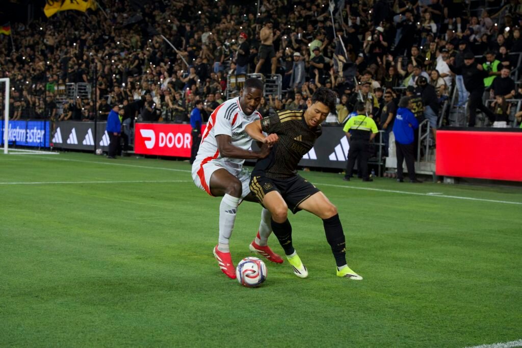 LAFC vs FC DALLAS 2026, Son Heung-min #7, was played at the corner during the attack, MLS match at BMO Stadium on 03/07/2026 (Photo By: Normando Mariscal for LAMOMENTUM)
