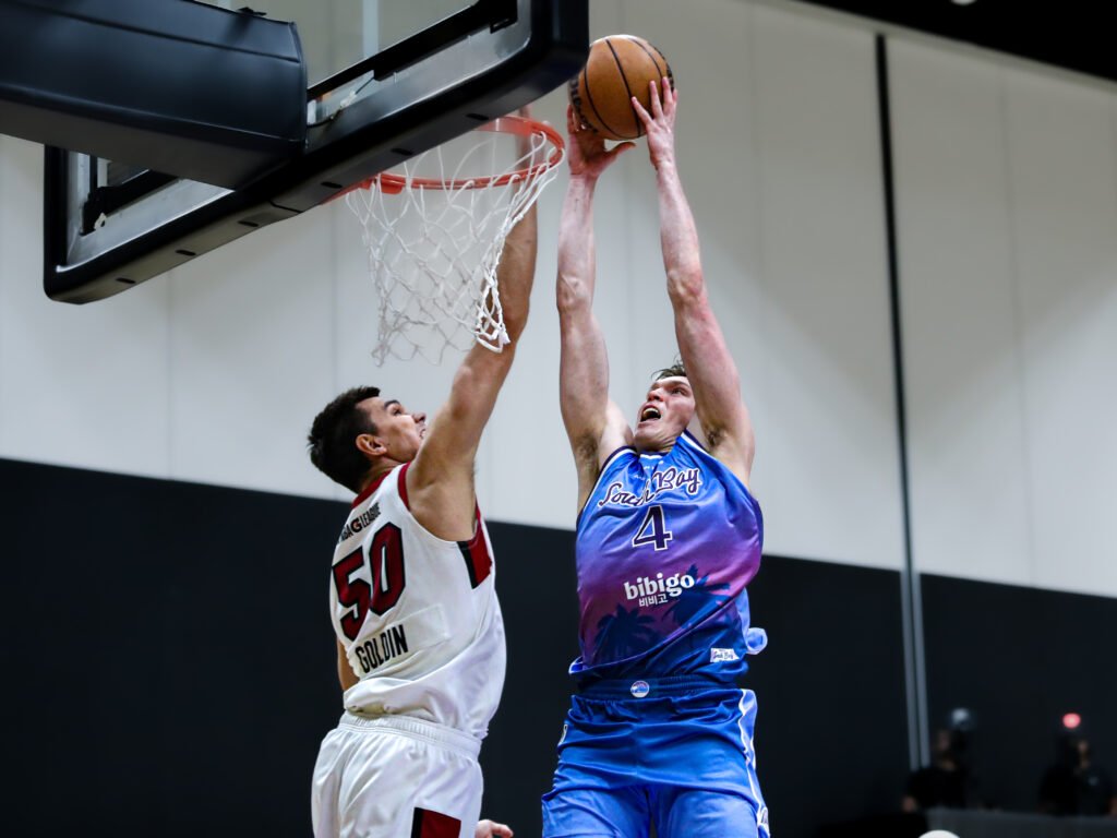 Block by Vladislav Goldin (#50) against Dalton Knecht (#4) to stop the South Bay Lakers from gaining a further lead against the Skyforce on March 28, 2026. Photo Credit: Daisy Lopez