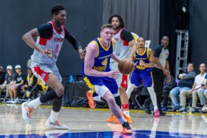 South Bay Lakers Dalton Knecht (4) dribbles the ball at an NBA G League Playoff match up vs Rio Grande Valley Vipers at UCLA Training Center in Los Angeles California on April 3rd, 2026 - Photo Credit - BZFilms Sports Marketing Agency - Bruno De Witt Zanotto