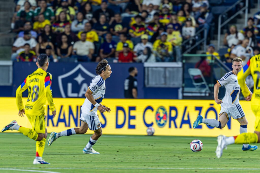 Los Angeles Galaxy Julina Aude Dribbles the ball at a friendly game vs Club America at Dignity Health Sports Park in Carson California on July 11th, 2026, Photo Credit - BZFilms Sports Marketing Agency - Bruno De Witt Zanotto