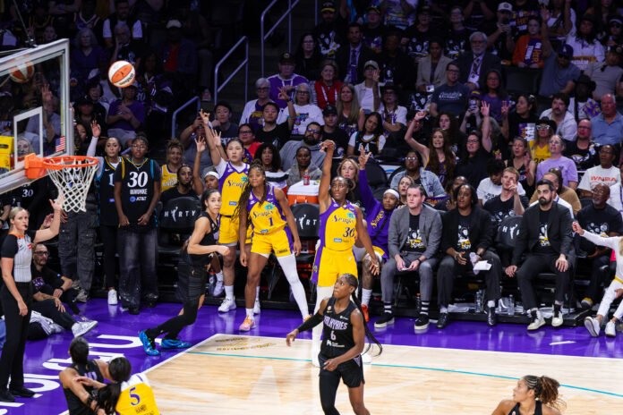 Los Angeles Sparks forward Nneka Ogwumike (30) taking a jump shot over Golden State Valkyrie defenders in Los Angeles, CA 9-24-26 - Photo Credit- Ethan Lee