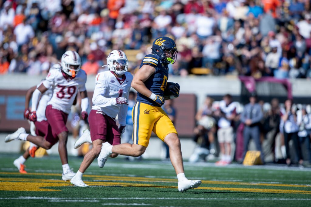 Dorian Thomas runs with the ball for California against Virginia Tech.